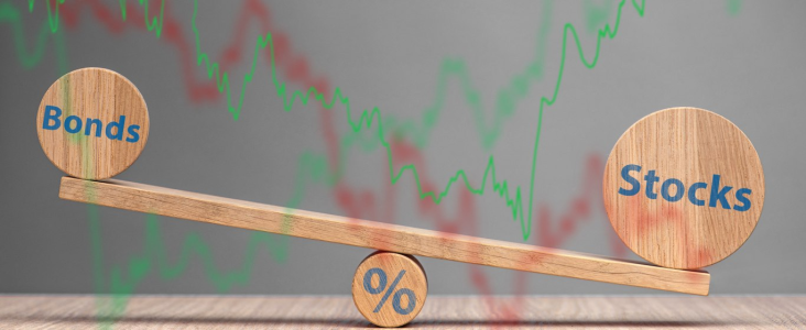 Quỹ cân bằng là gì? Cách hoạt động và ai nên đầu tư? 